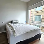 Downtown Oceanview Apartment