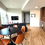 Downtown Oceanview Apartment